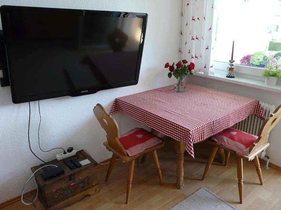 Kleine Feine Wohnung In Toplage บลูเดนซ์ ภายนอก รูปภาพ