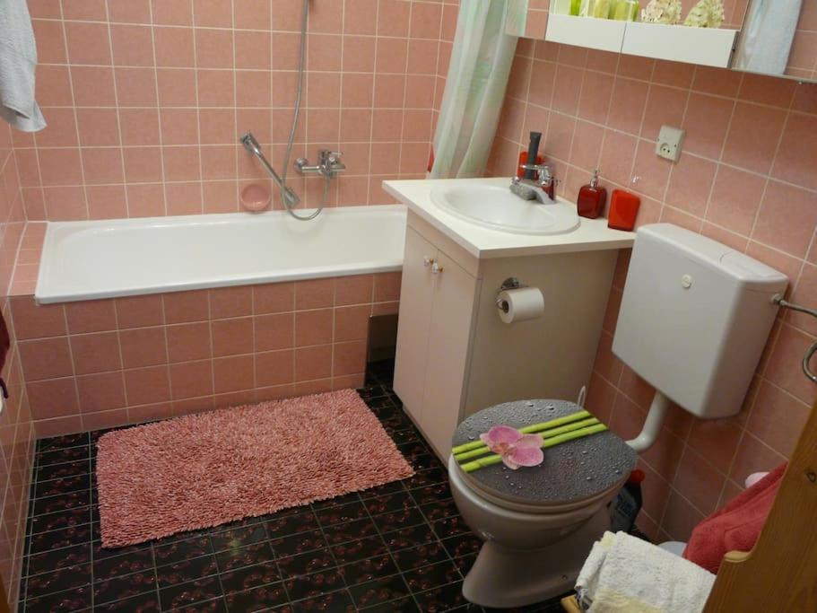 Kleine Feine Wohnung In Toplage บลูเดนซ์ ภายนอก รูปภาพ